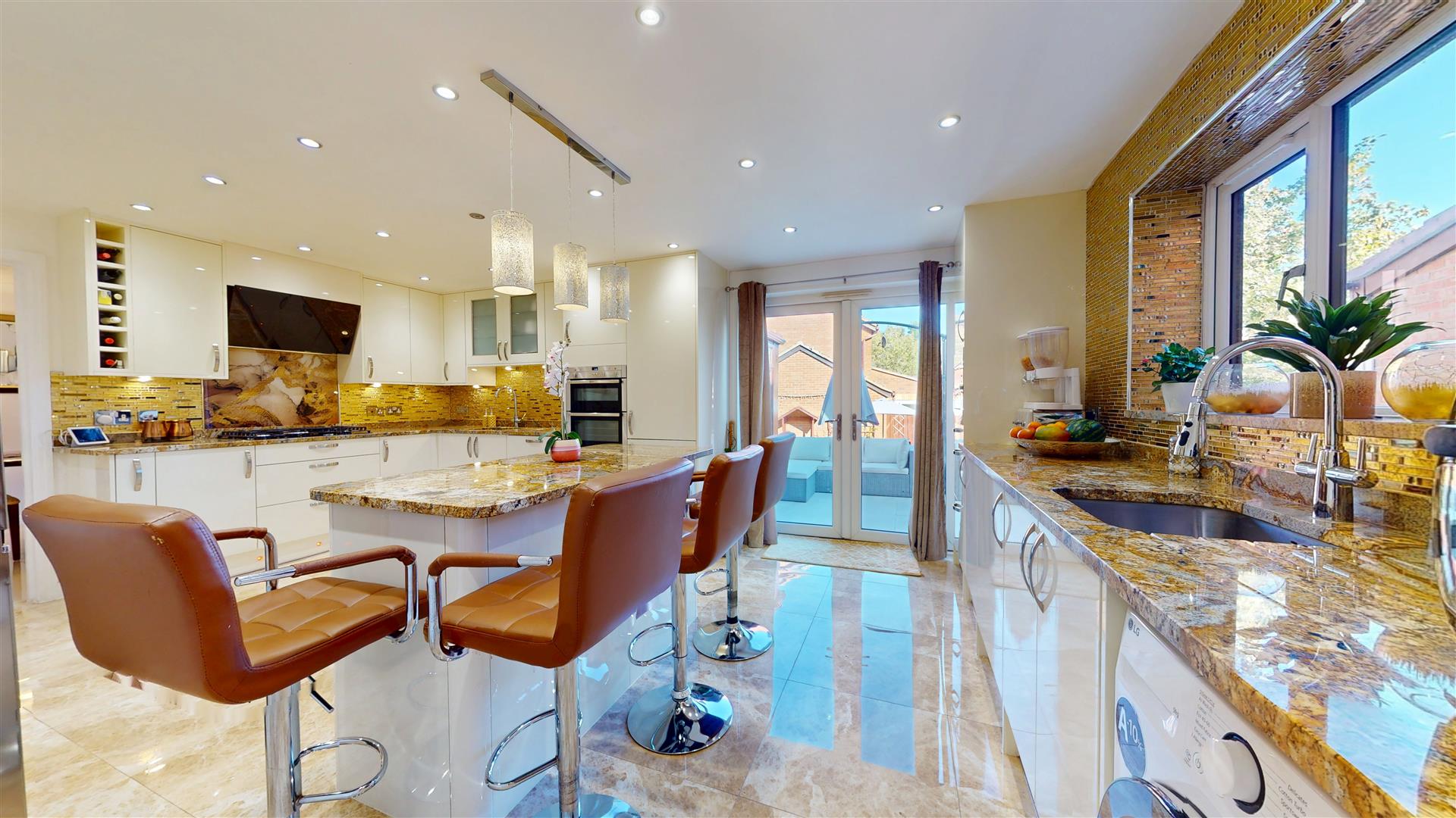 4 bed property in Braford Gardens, Milton Keynes